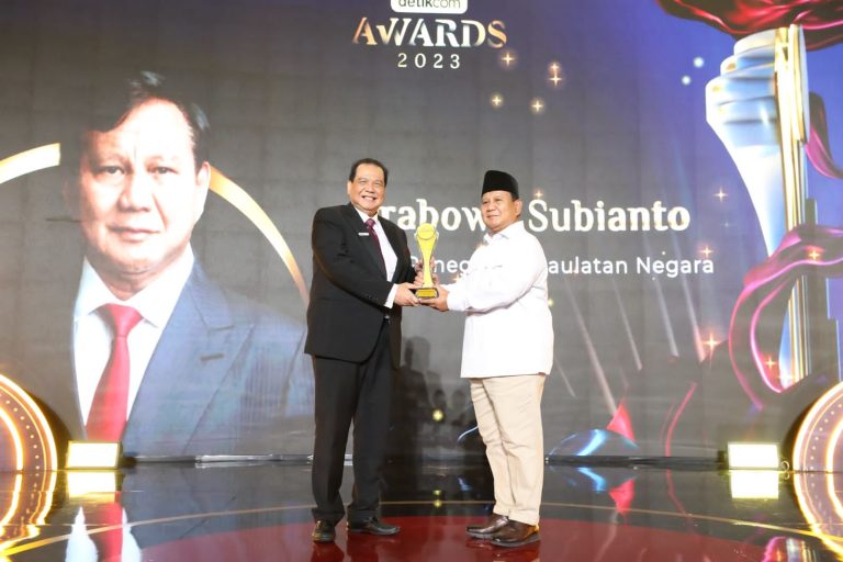 Hadiri detikcom Awards 2023, Menhan Prabowo Raih Penghargaan Kategori “Tokoh Peneguh Kedaulatan Negara”
