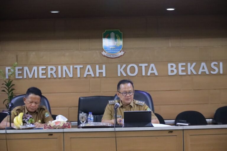 Jelang Nataru dan Pemilukada, Pj. Wali Kota Bekasi Pimpin Rakor Bersama Seluruh OPD