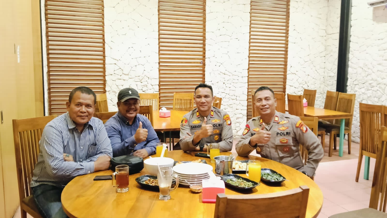 Jaga Jakarta On The Spot : Kapolsek Bekasi Barat Sambangi Tokoh Masyarakat, Perkuat Sinergi Jaga Kamtibmas
